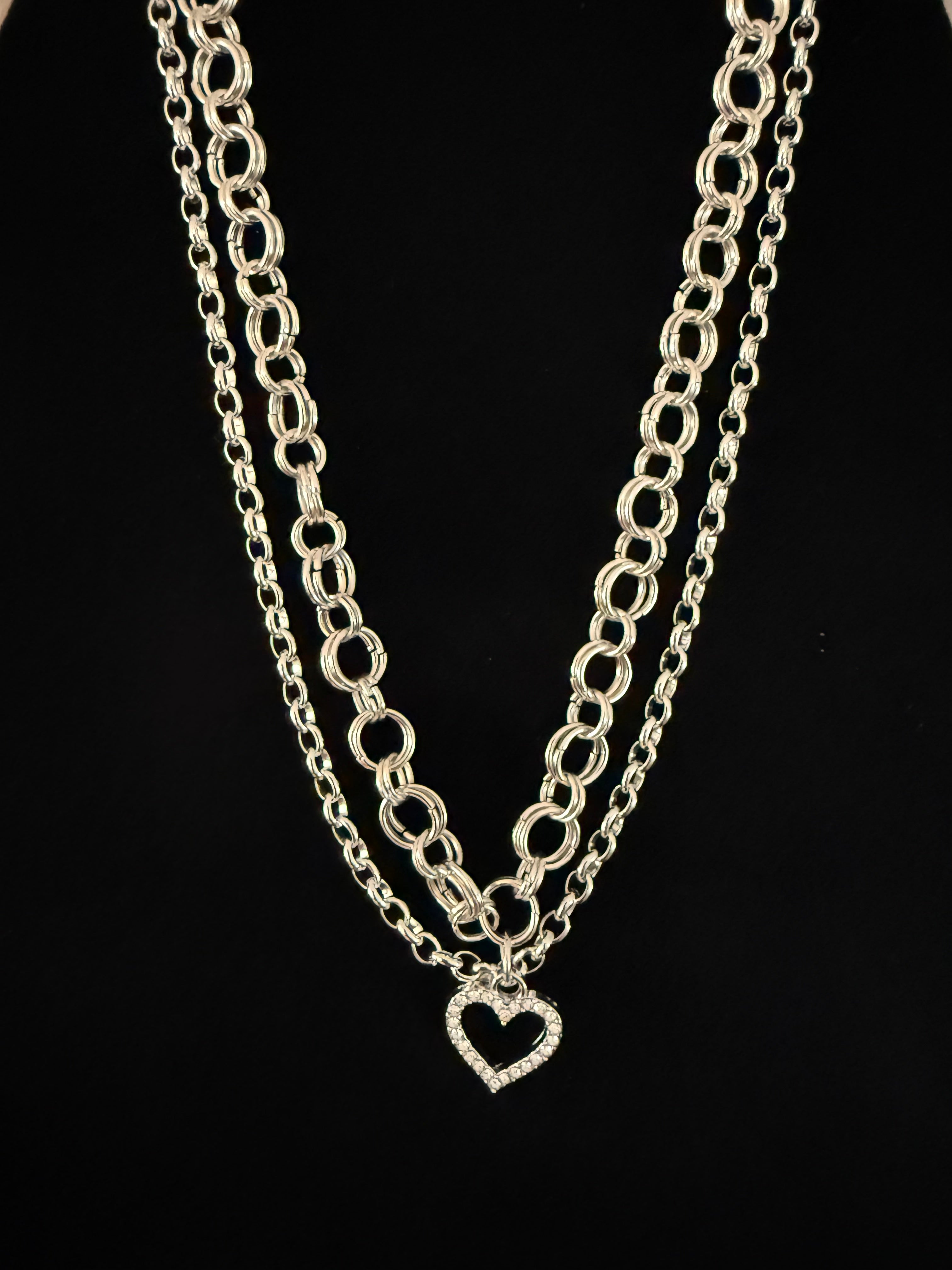 Chainmail stainless steel silver necklace with heart charm